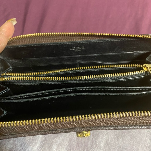 Loewe Authentic Preloved Brown leather Brown Wallet - Picture 6 of 9